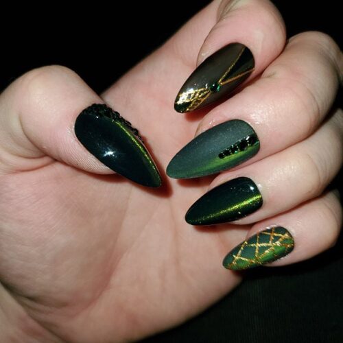 Green Cat Eye Press on Nails with Black Rhinestones photo review