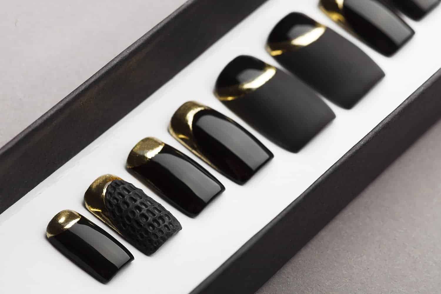 Black Matte and Gloss Press on Nails with Gold and Texture | Nail Art | Fake Nails | False Nails | Glue On Nails | Acrylic Nails