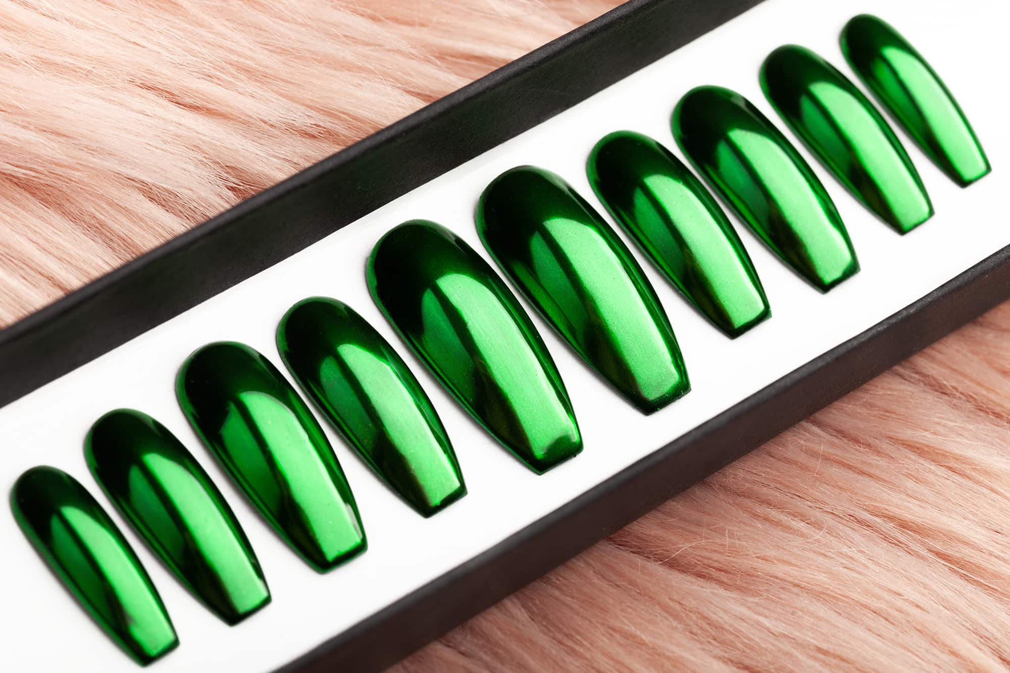 Irish green chrome mirror press on nails